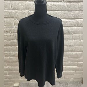 Size M Mohton Black Speckled Knit Long Sleeve Tee/Sweater